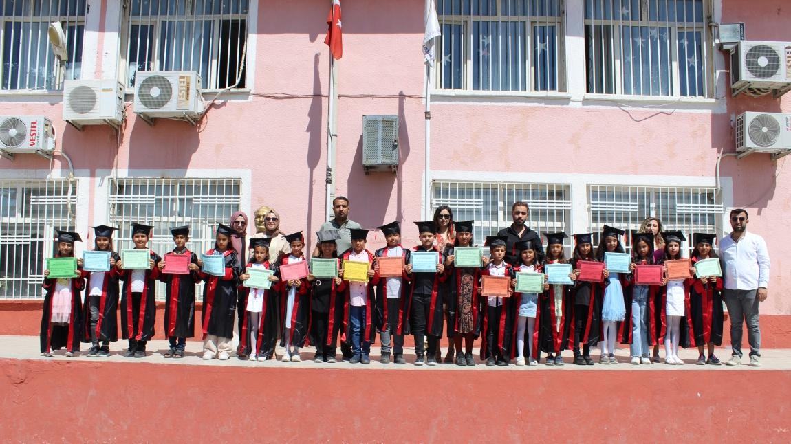 Mehmet Saçlı İlkokulu  4.Sınıflar Mezuniyet Töreni
